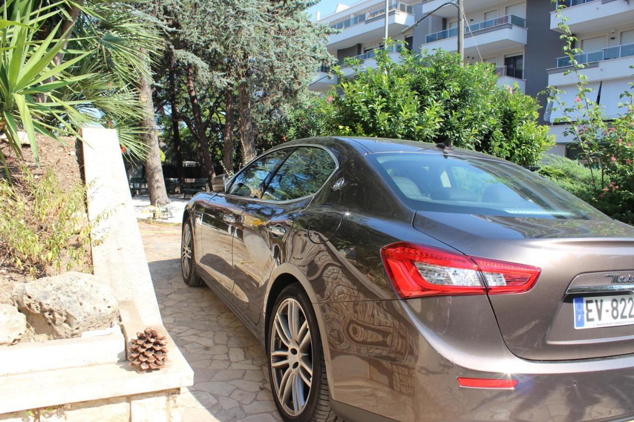Villa Wanda - Residenza Di Charme Trani Kültér fotó